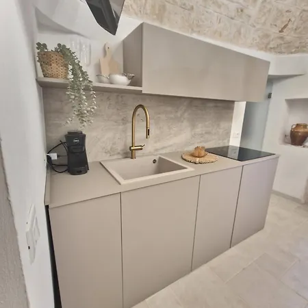 Trulli Di Mamma Mari' By Sthey * Castellana Grotte